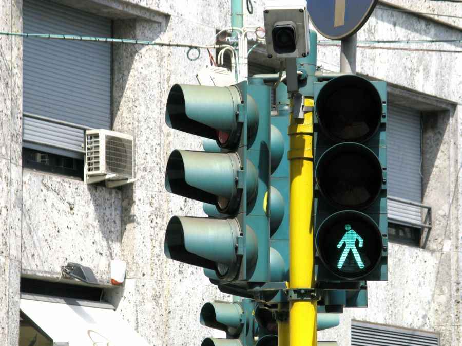 traditional traffic signal light