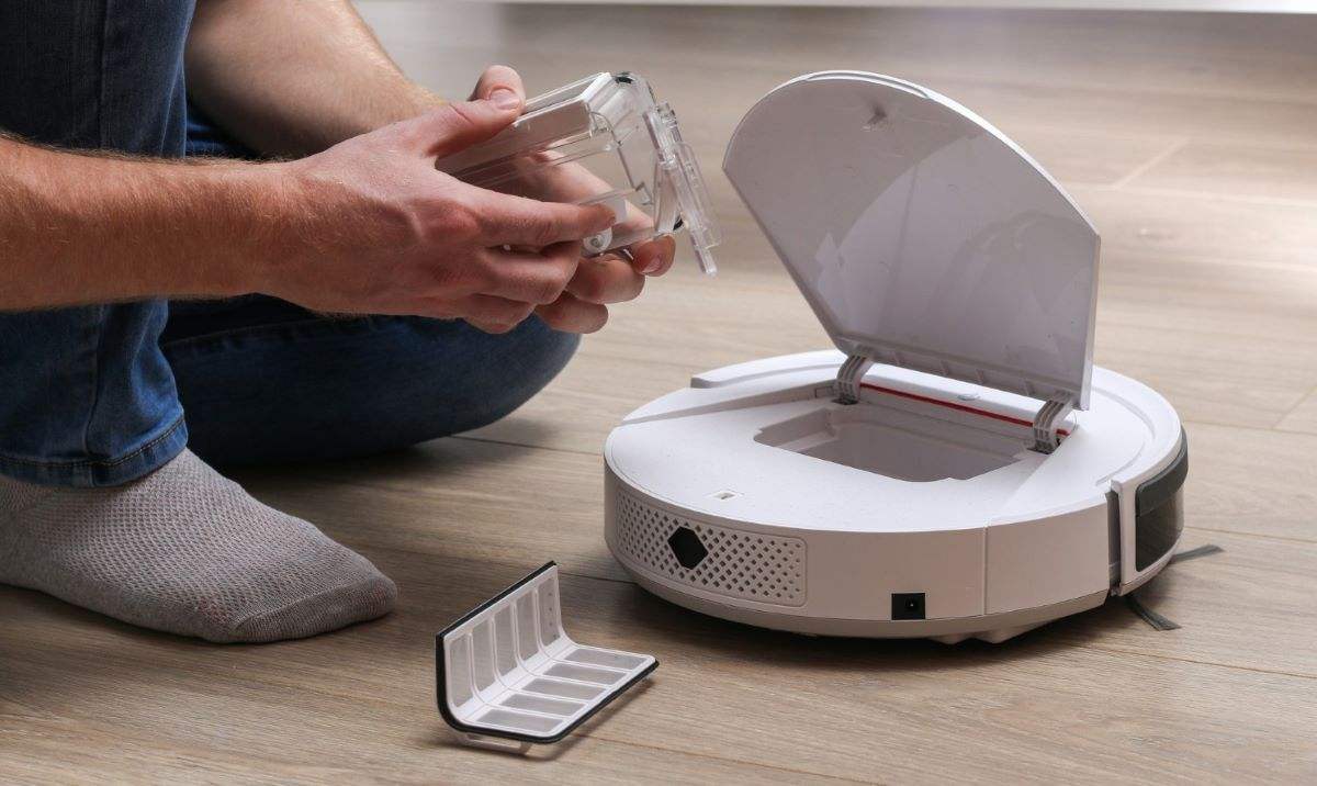 When Your Roomba I7 Says Roomba Clog Detected But No Clog. How To Fix