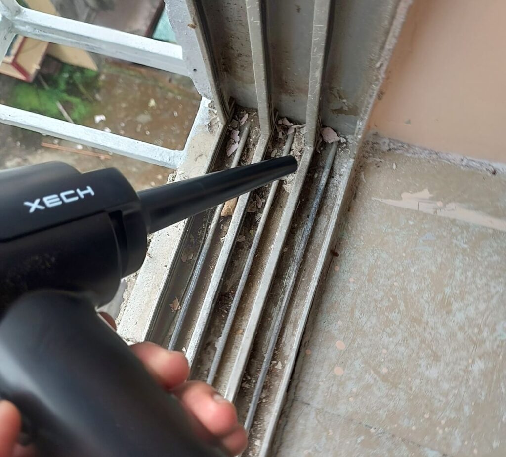 I Tried the Xech V Gun Pro Cordless Vacuum with Blower – Honest Review 4 Portable Size Works Well for Small Cleaning Tasks